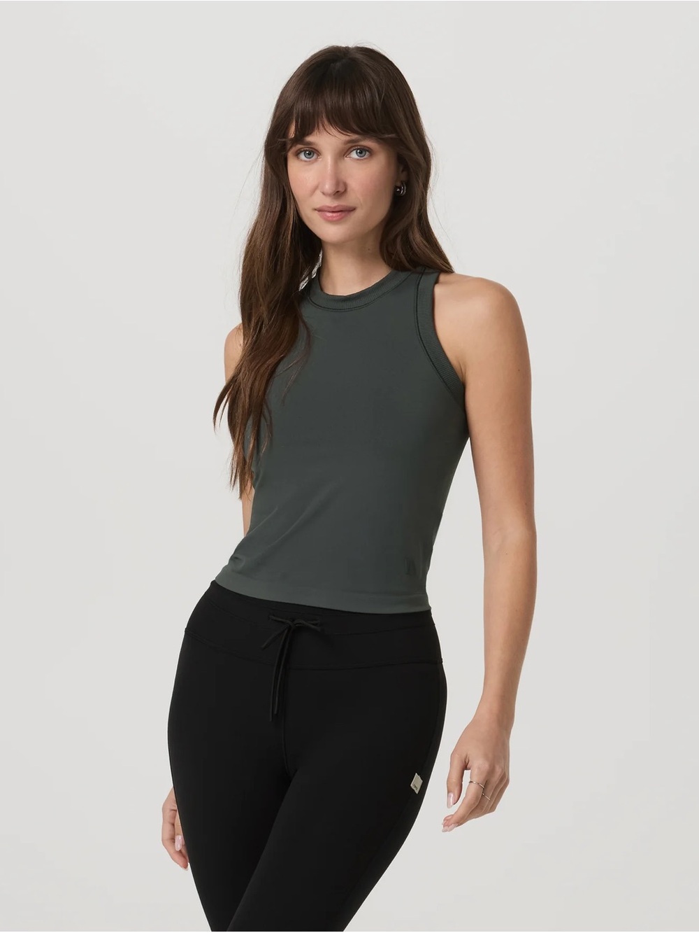 Vuori Seamless Surge Tank in Dark Jade Size Medium